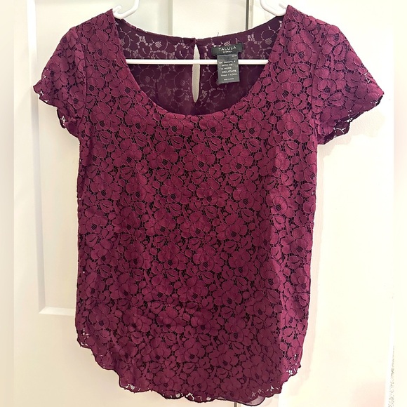 Talula Aritzia Purple Lace Short Sleeve Scoop Neck T-shirt Top Size XXS Women’s - Picture 1 of 13